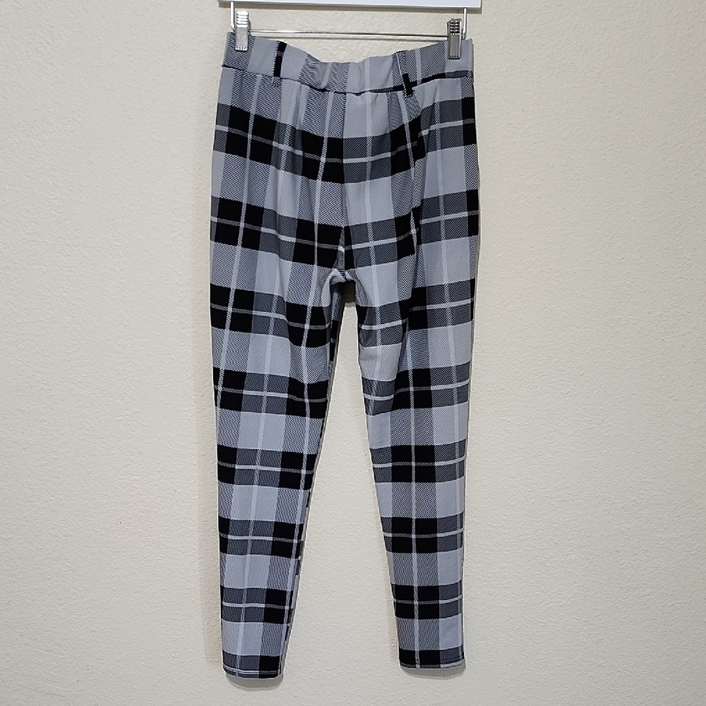 Kids Plaid Casual Pants - Black and Gray - Picture 6 of 8
